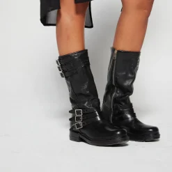 STIEFEL AMIAS