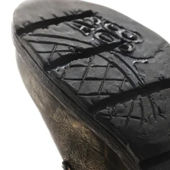 STIEFELETTEN ATTALLA