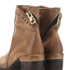 STIEFELETTEN JEANE
